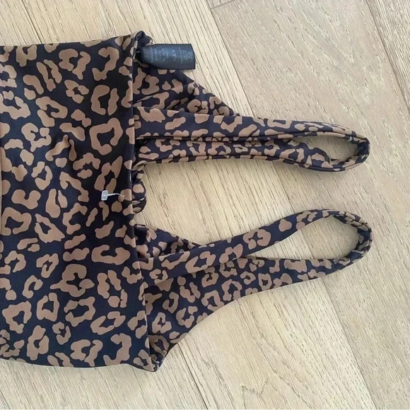 Beach Riot Bowie Leopard Print Knot-front Cropped Top Small Brown Black - Picture 3 of 4